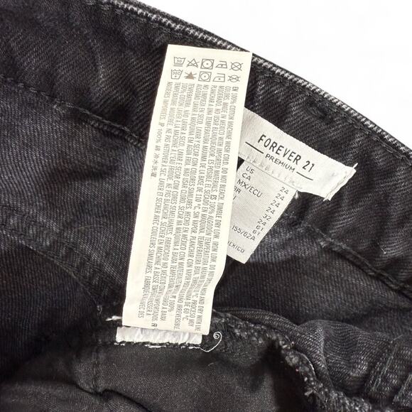 Forever 21 Premium Denim Baggy Wideβ Leg Black Cargo Jeans 24 Grunge Goth egirl - Picture 4 of 9